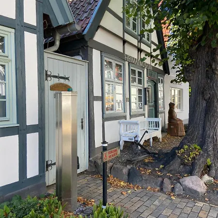 Guest house Birnbom Warnemuende 3*