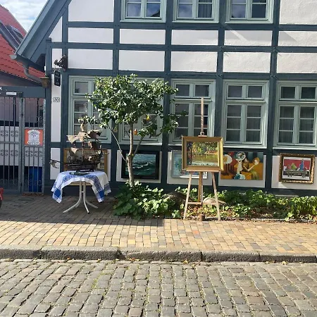 Guest house Birnbom Warnemuende 3*