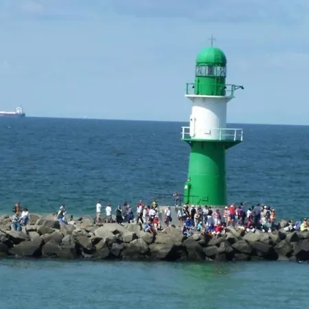 Birnbom Warnemuende 3* Rostock