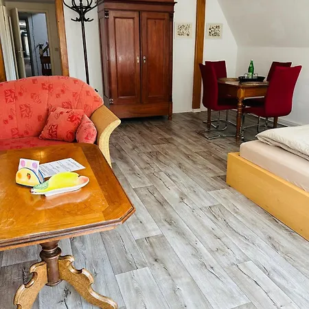 Birnbom Warnemuende Guest house