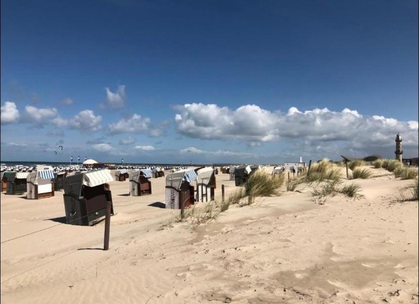 Birnbom Warnemuende Guest house