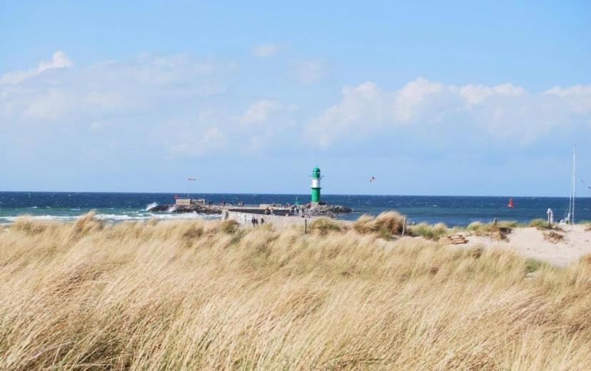 Birnbom Warnemuende Guest house 3*
